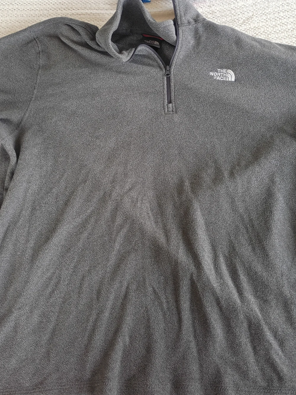 The North Face Men’s Gray Half-Zip Fleece Pullover